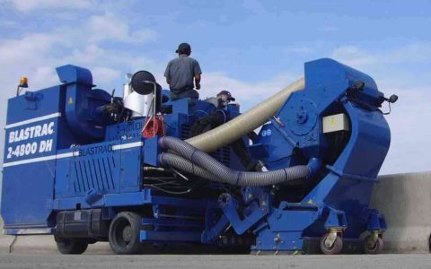駕駛式車載路面拋丸機(jī)